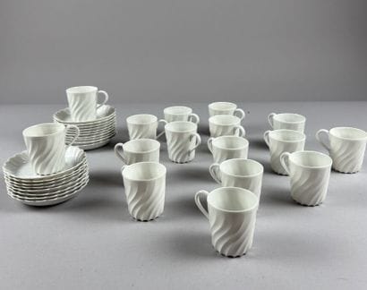 HAVILAND LIMOGES - FRANCE
White porcelain...