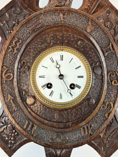 FRANCE - 19TH CENTURY
Carved wooden wall...