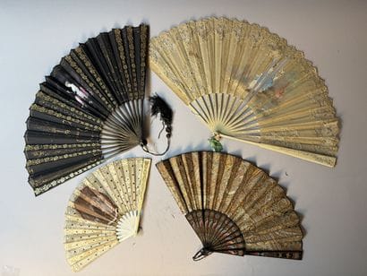 [FANS]
Set of eight fans made of lace and...