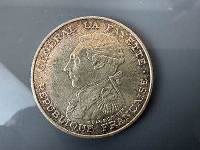 [COINS]
Lot of silver coins including 50-franc...