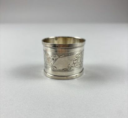 Three 950°/°° silver napkin rings.
Weight:...