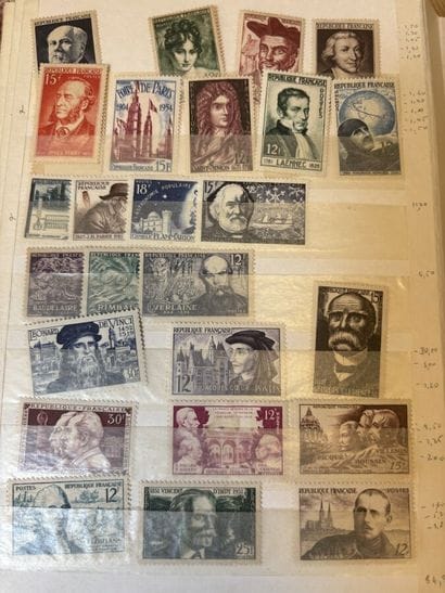 [STAMPS]
Set of 5 stamp albums and loose...