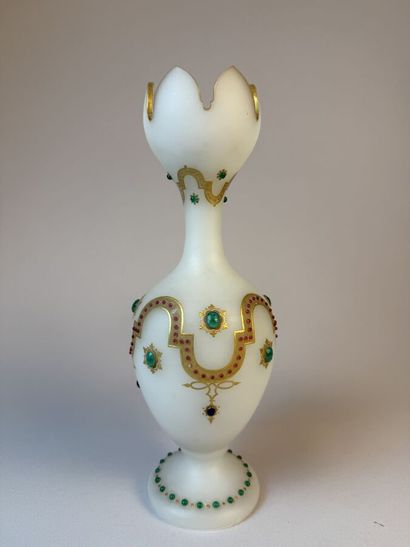 Tulip-shaped vase on a pedestal with a cut-out...