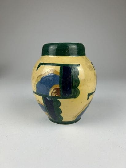 [CERAMICS]
Set of three ceramics comprising:...