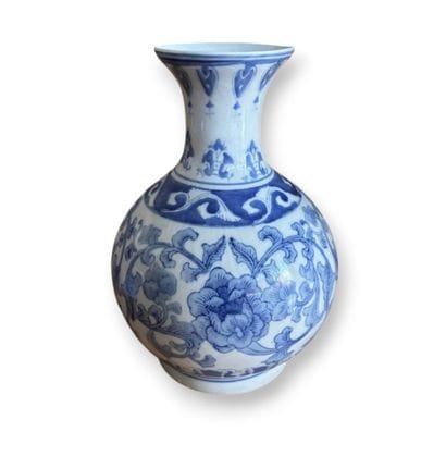 CHINA
Porcelain baluster vase and bowl on...