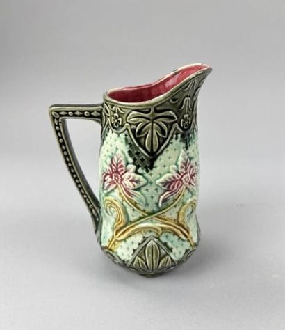 [GLASS & CERAMICS]
Set consisting of: 
-...