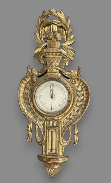 PARIS - 18TH CENTURY
Carved and gilded wooden...