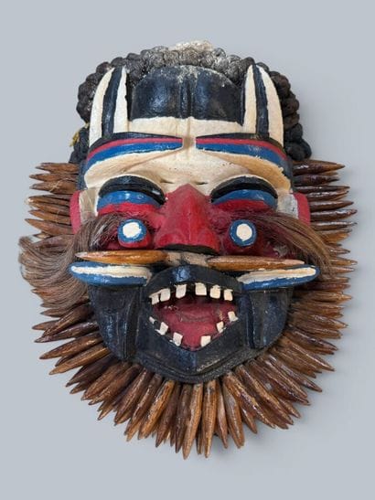 [AFRICAN ART]
Lot consisting of: 
- MANGBETU/MAKERE...