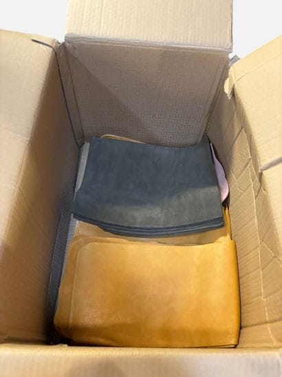 [LEATHER HANDLE]
Box containing assorted...