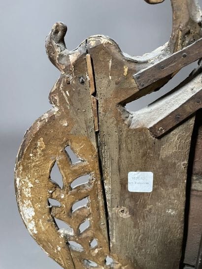 PARIS - 18TH CENTURY
Carved and gilded wooden...