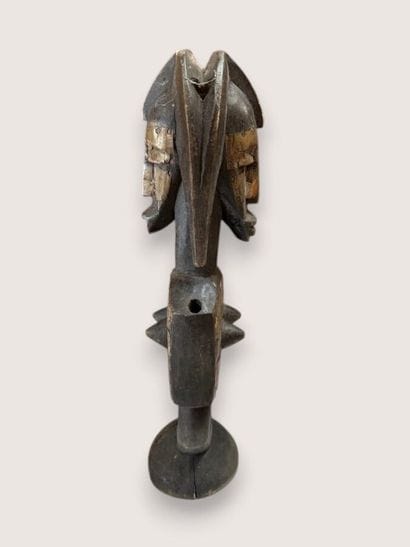 [AFRICAN ART]
Set consisting of: 
- Large...