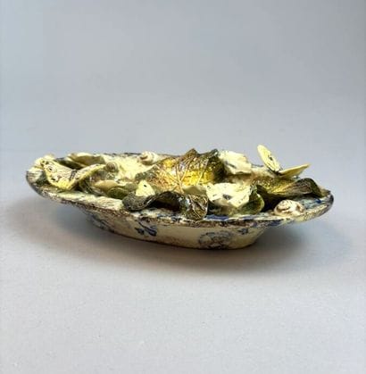In the style of Thomas SERGENT (1830–1890)
Oval...