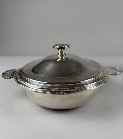CHRISTOFLE
Set includes: 
- Silver plated...