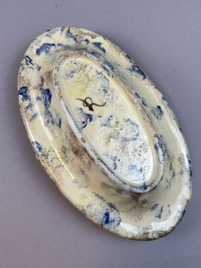 In the style of Thomas SERGENT (1830–1890)
Oval...