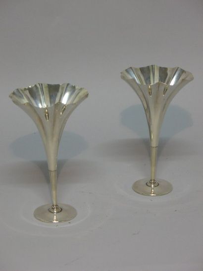 TIFFANY and Co Paire de coupes, en argent...