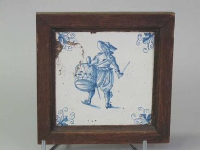 Carreau en faience de Delft, figurant un...