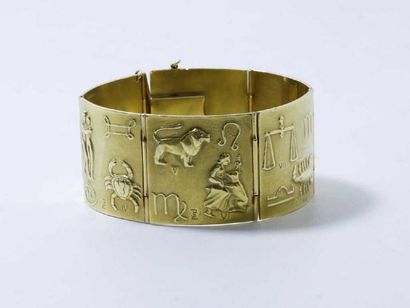 Serge ZELIKSON
Bracelet manchette en or 18...