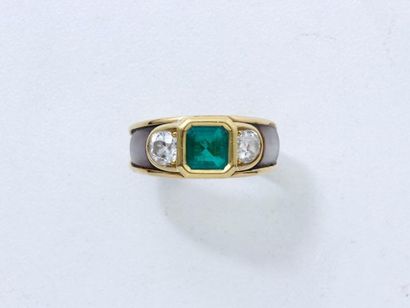 MAUBOUSSIN
Mtre Bague jonc en or 18 K, ornée...