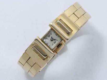 Montre bracelet de dame en or, cadran carré...