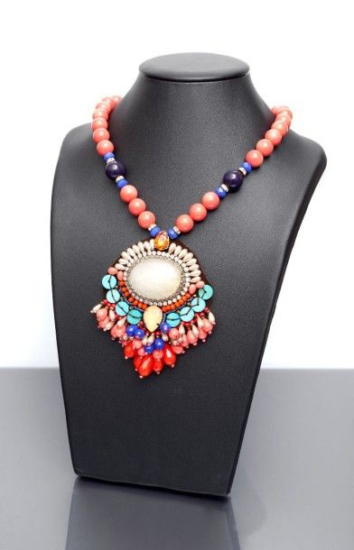 Travail Français - (années 2000) Collier-pendentif...