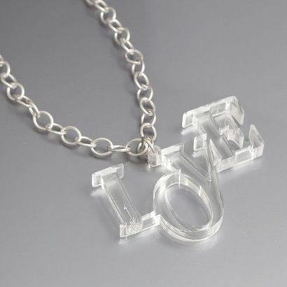 AL - (années 2000) Collier-sautoir en mailles...