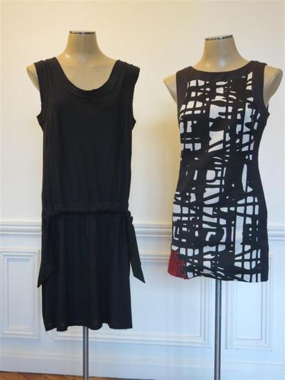Marni et Desigual
Lot comprenant:1 robe Marni...