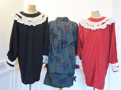 Lot comprenant 3 robes vintage t.42/44