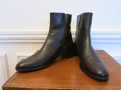 Boots chevreau marron,semelle gomme,T.37,5...
