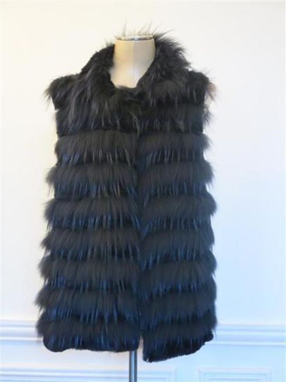 Yves SALOMON
Gilet lapin noir tricoté s/s...