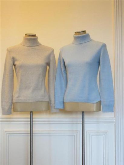 BOMPARD
Lot de 2 pulls col roulé caschemire...