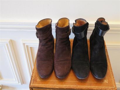 Coralie
Lot comprenant:2 paires de boots...