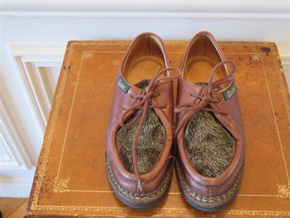 PARABOOT
Paire de chaussures marron,dessus...