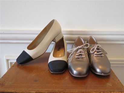 Lot de comprenant:1 paire de lacets mordoré...
