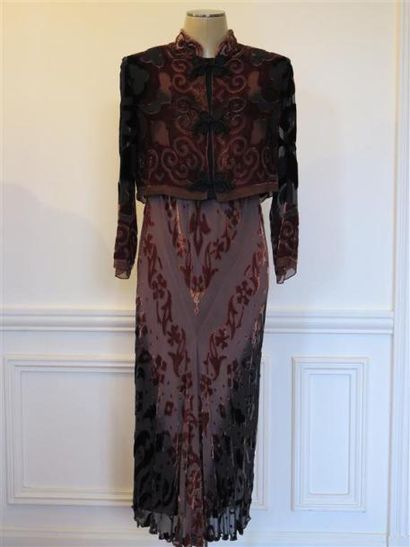 Clayden
Ensemble jupe en velours dévoré macramé...