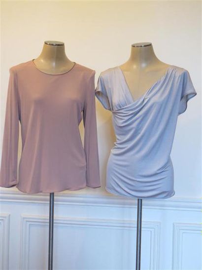 ARMANI
Lot de 2 hauts rose et gris T.42 et...