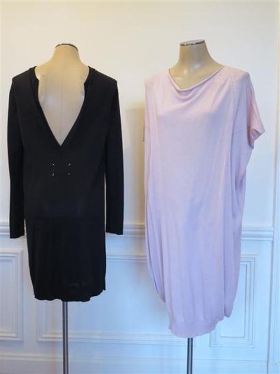 Martin MARGIELA
Lot comprenant:2 robes T...
