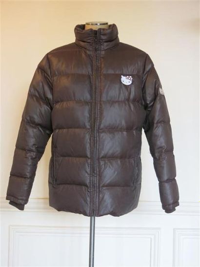VICTORIA
Doudoune marron Hello Kitty T.4
