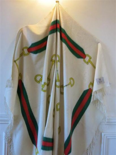 GUCCI
Plaid lainage siglé.Années 70