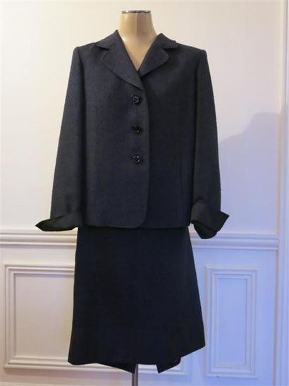 Marina RINALDI
Tailleur jupe tweed marine...