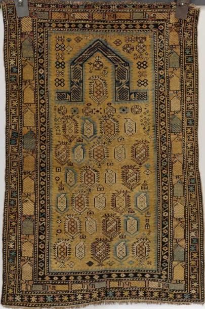 DAGHESTAN (Caucase), fin XIXème. Forme prière....