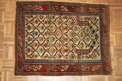DAGHESTAN (Caucase). Forme prière. Fin XIXème....