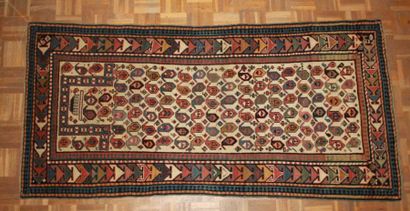 AKSTAFA (Caucase). Forme prière. Fin XIXème....