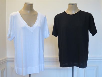 Marina RINALDI
Lot comprenant 1 tee-shirt...