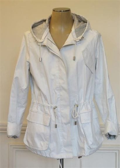 CLAUDIE PIERLOT
Parka en coton huilé blanc...