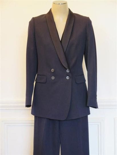 DRIES VAN NOTTEN
Smoking pantalon bleu marine...