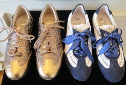 DL Sport
Lot comprenant: 1 paire de baskets...