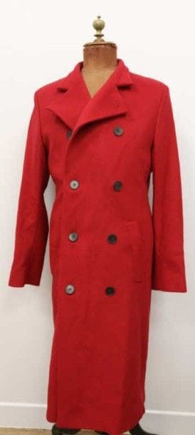 Givenchy homme
Manteau rouge en laine. Taille...