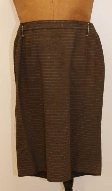 ESCADA
Jupe marron