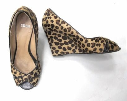EDEN
Paire de chaussures à talons hauts en...