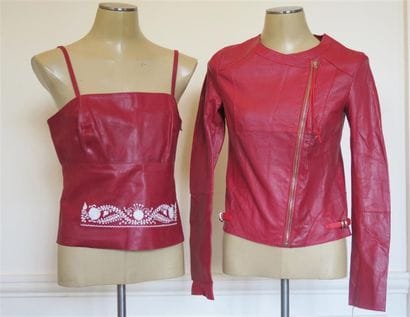 HOTEL PARTICULIER
Blouson en cuir rouge T.S...